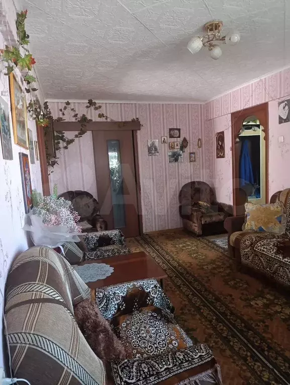 Комната 15 м в 4-к., 1/5 эт. - Фото 1