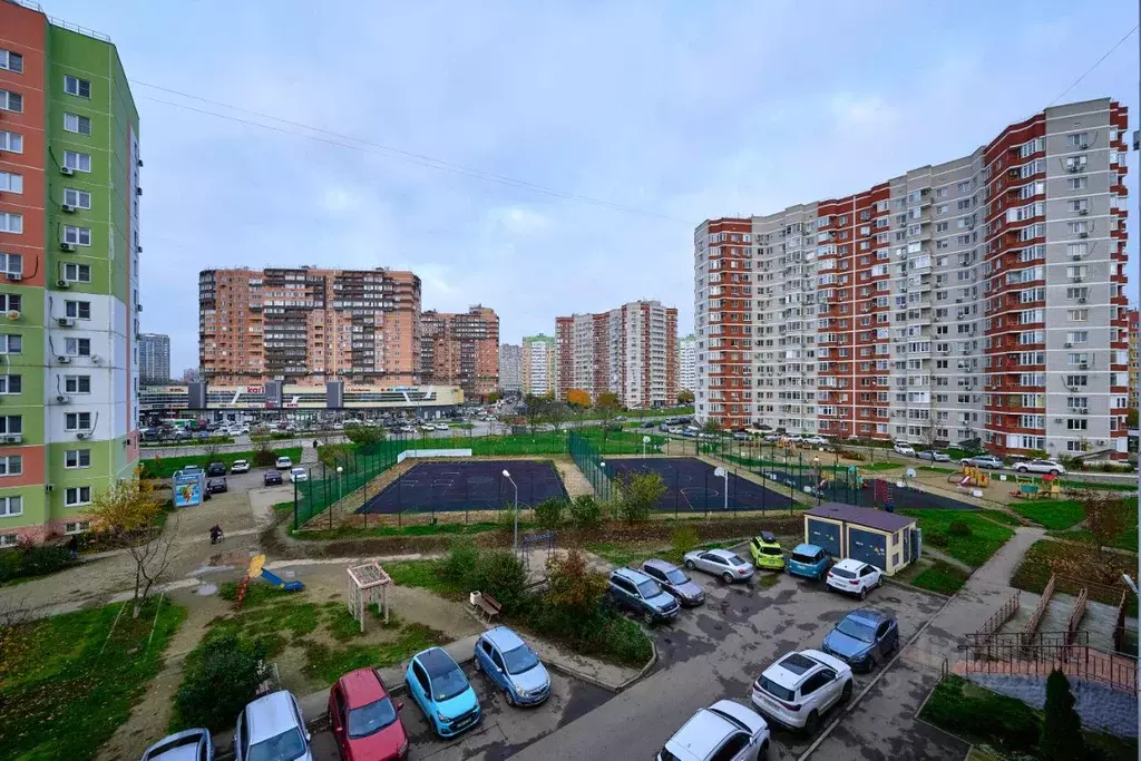 3-к кв. Краснодарский край, Краснодар ул. Имени Валерия Гассия, 4/2 ... - Фото 2