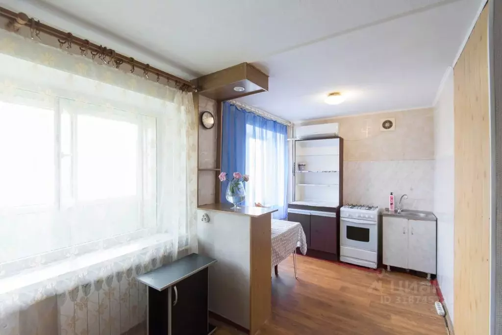 1-к кв. Ростовская область, Ростов-на-Дону Батуринская ул., 7 (29.0 м) - Фото 0