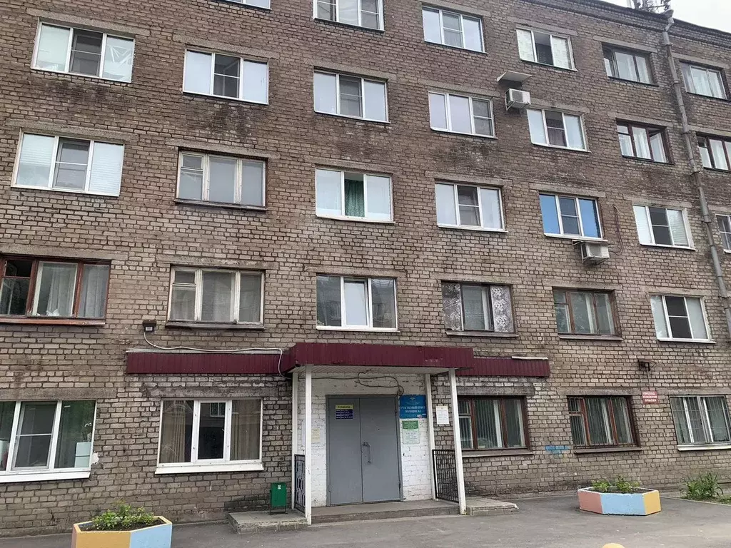 Комната 17,4 м в 7-к., 5/5 эт. - Фото 0