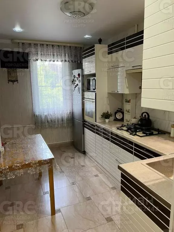 3-к кв. Краснодарский край, Сочи Заречный мкр, ул. Абрикосовая, 18 ... - Фото 2