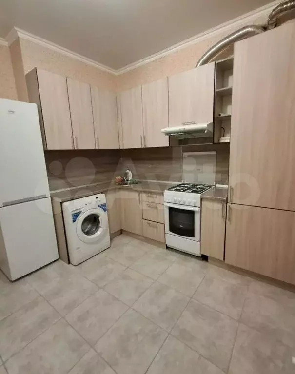1-к. квартира, 51 м, 5/5 эт. - Фото 1