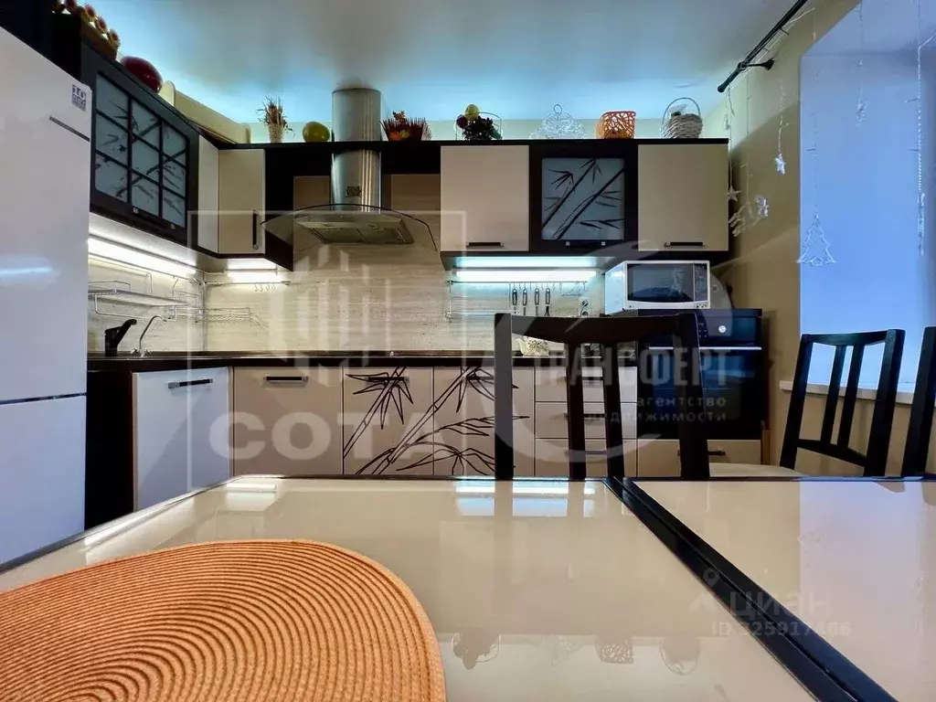 2-к кв. Воронежская область, Воронеж ул. Чапаева, 124Б (52.0 м) - Фото 1