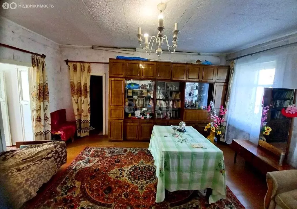 Дом в село Буриказганово, Октябрьская улица (66.7 м) - Фото 1