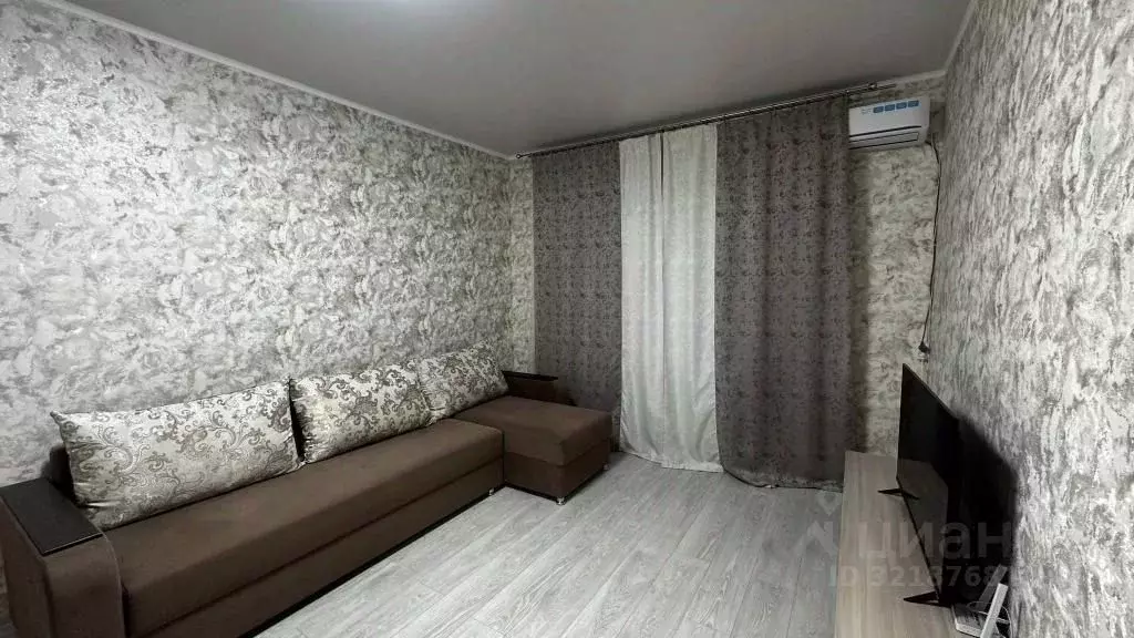 1-к кв. Белгородская область, Старый Оскол Степной мкр, 32 (39.0 м) - Фото 1
