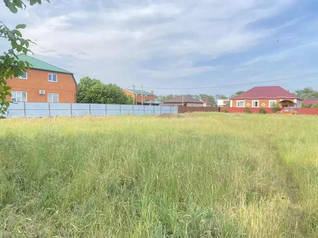 Участок в Краснодарский край, Ейское городское поселение, пос. ... - Фото 0