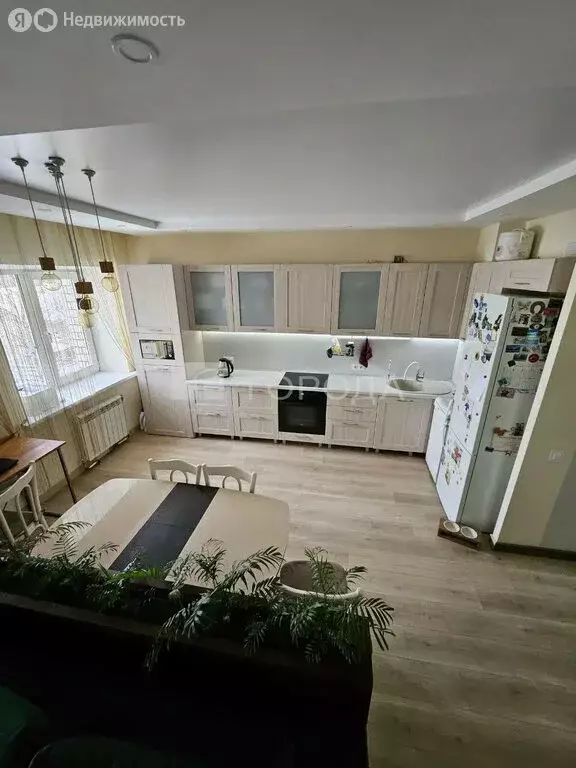 3-комнатная квартира: Барнаул, Змеиногорский тракт, 104П/5 (96.4 м) - Фото 1