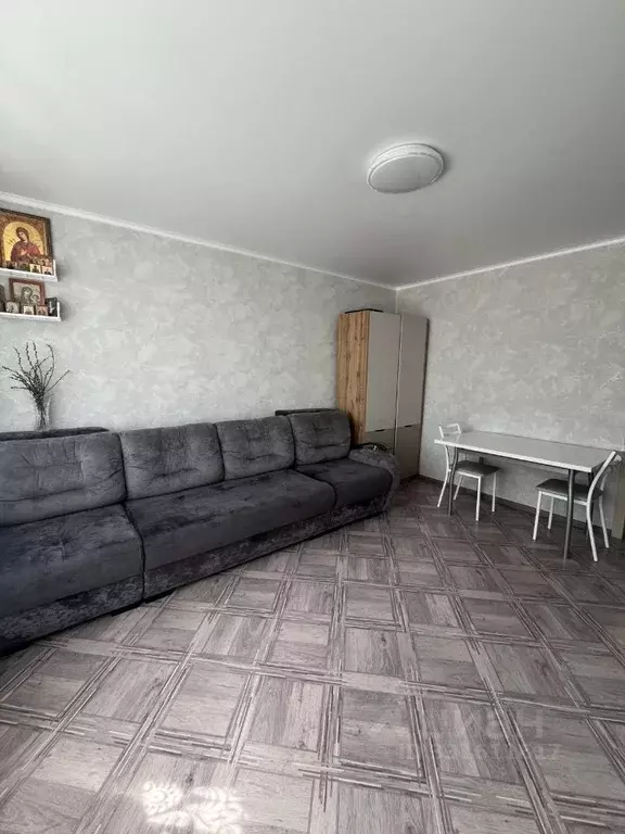 2-к кв. Омская область, Большеречье рп ул. Зеленая, 38 (45.5 м) - Фото 2