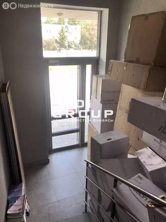 Офис (330 м) - Фото 1