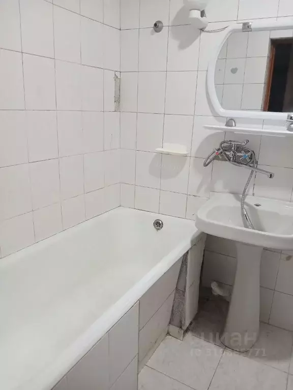 3-к кв. Северная Осетия, Владикавказ ул. Гадиева, 62к2 (65.0 м) - Фото 1