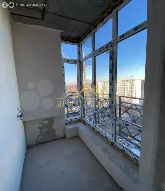 3-комнатная квартира: Владикавказ, улица Астана Кесаева, 44В (73 м) - Фото 1