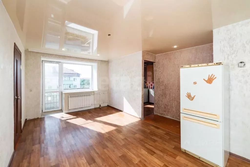 2-к кв. Курганская область, Курган ул. Сухэ-Батора, 10 (45.5 м) - Фото 1