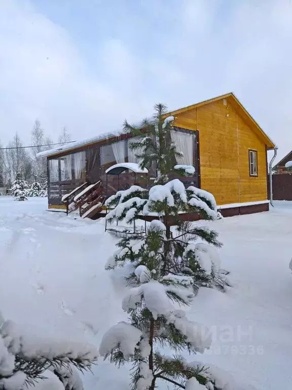 Дом в Рязанская область, Касимовский муниципальный округ, д. Лощинино ... - Фото 1