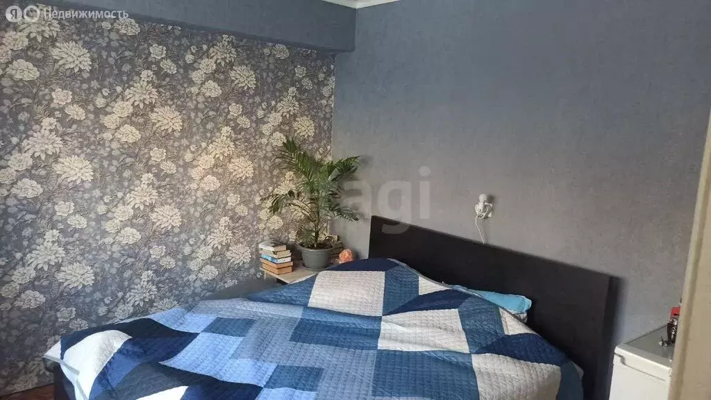 3-комнатная квартира: Омск, Волгоградская улица, 2В (48.2 м) - Фото 1