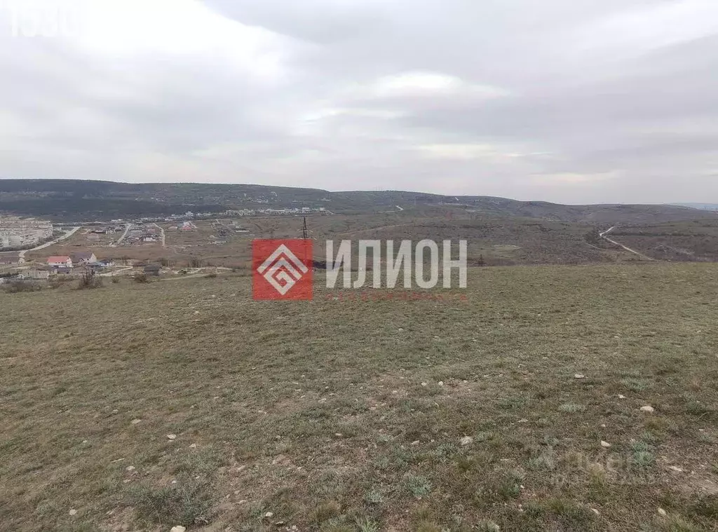 Участок в Крым, Феодосия городской округ, с. Солнечное ул. ... - Фото 0