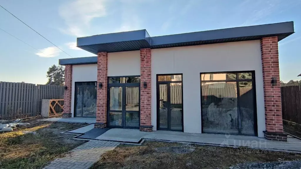 Коттедж в Свердловская область, Екатеринбург муниципальное ... - Фото 1