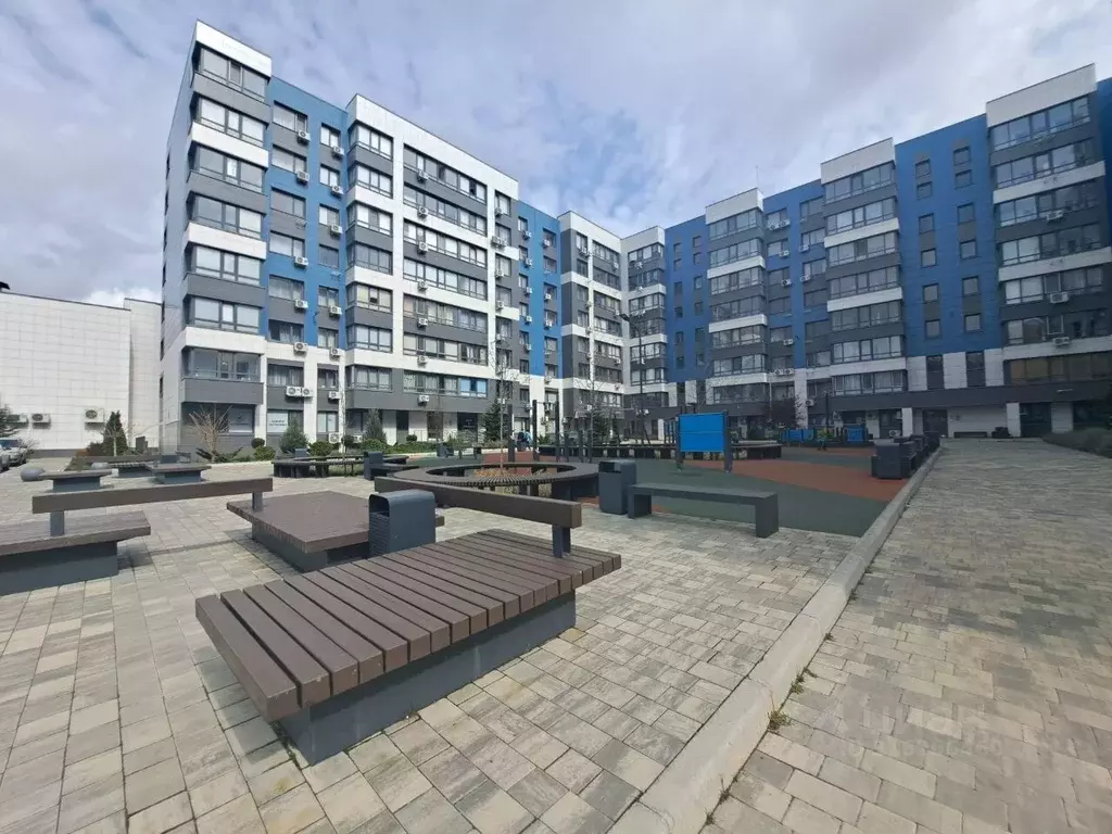 3-к кв. Севастополь ул. Токарева, 18Б (74.4 м) - Фото 0