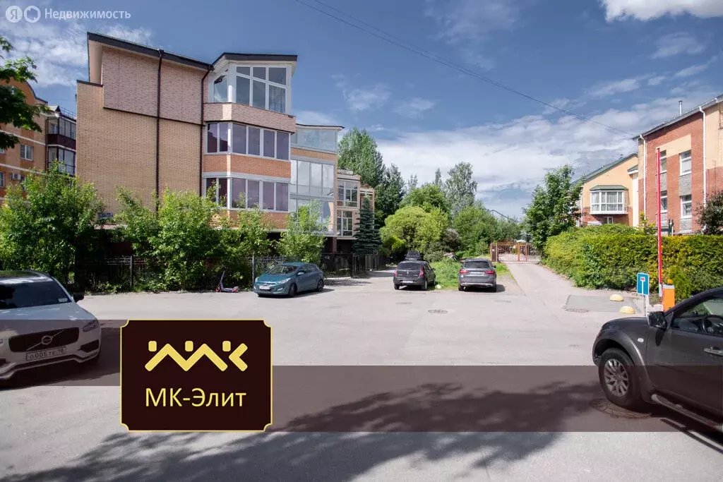 Дом в Санкт-Петербург, 1-я Утиная улица, 32 (265 м) - Фото 0