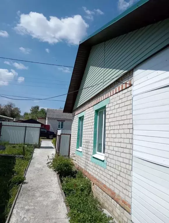 Дом в Брянская область, Выгоничи рп ул. Мелиораторов, 12 (70 м) - Фото 2