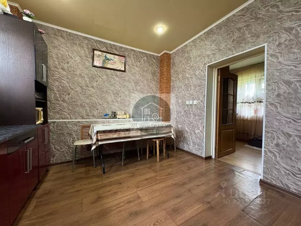 Дом в Саратовская область, Вольск пер. 1-й Максима Горького, 3 (97 м) - Фото 2