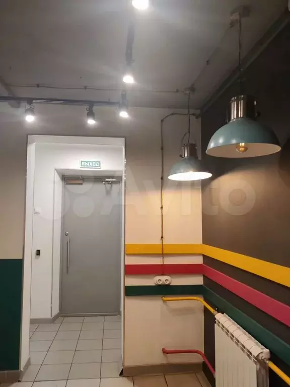Аренда помещения свободного назначения под услуги - Фото 1