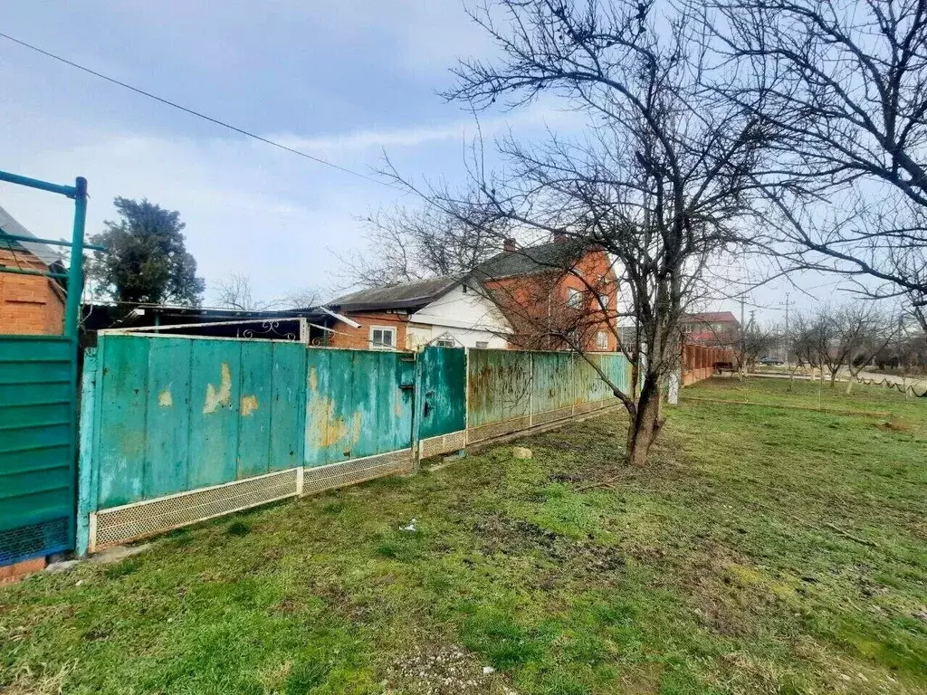 Дом в Краснодарский край, Северский район, Ильское городское ... - Фото 1
