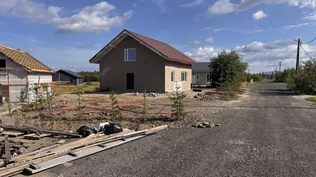 Дом в Мурманская область, Кольский район, Город Кола городское ... - Фото 1