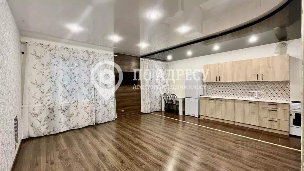 3-к кв. Саратовская область, Саратов ул. Имени Г.К. Орджоникидзе, 42А ... - Фото 2