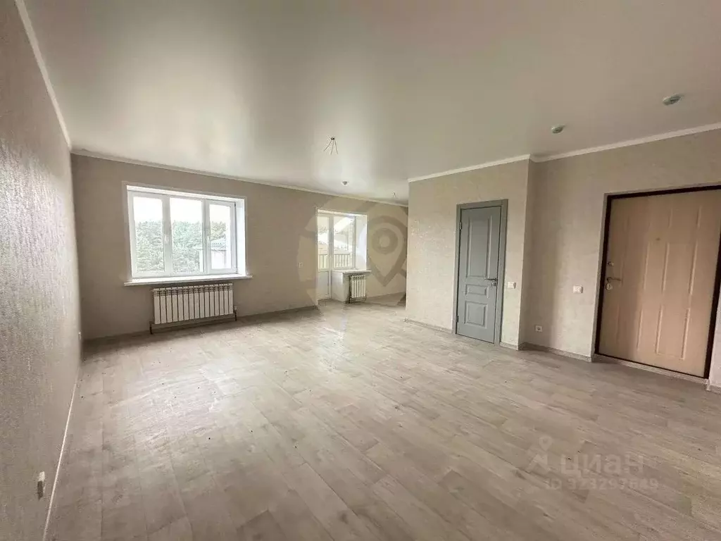 Студия Белгородская область, Старый Оскол Заречье мкр, 11 (37.7 м) - Фото 1