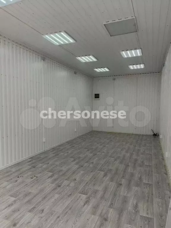 Аренда помещения свободного назначения 32 кв м, 1/1 этаж, улица ... - Фото 1