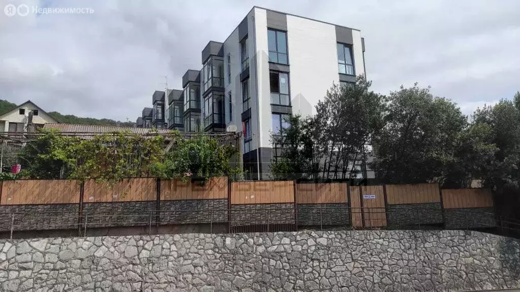 Квартира-студия: Сочи, Урожайная улица, 32 (26 м) - Фото 0
