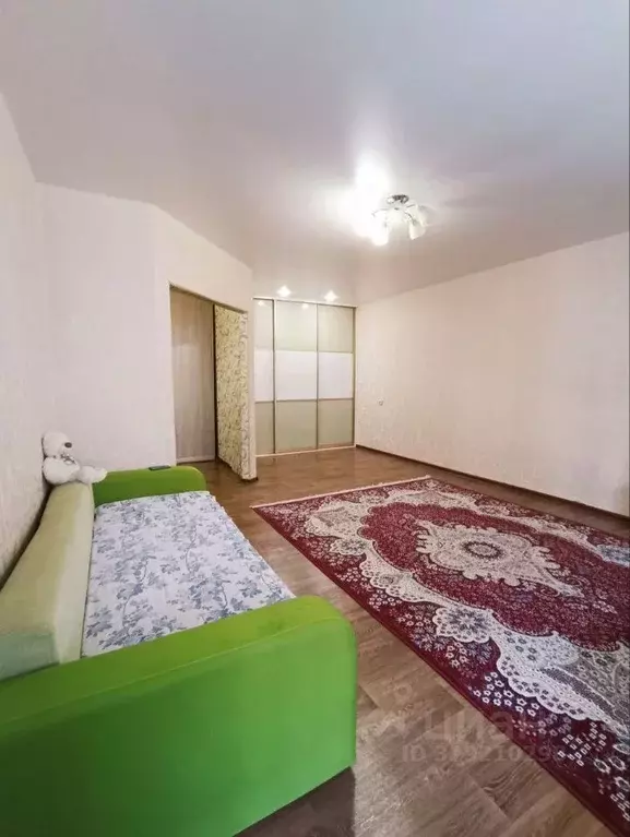 1-к кв. Татарстан, Казань ул. 2-я Азинская, 3В (53.9 м) - Фото 0