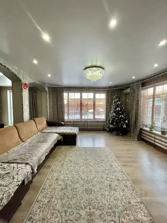 Дом в Тыва, Кызыл ул. Орджоникидзе (95 м) - Фото 1