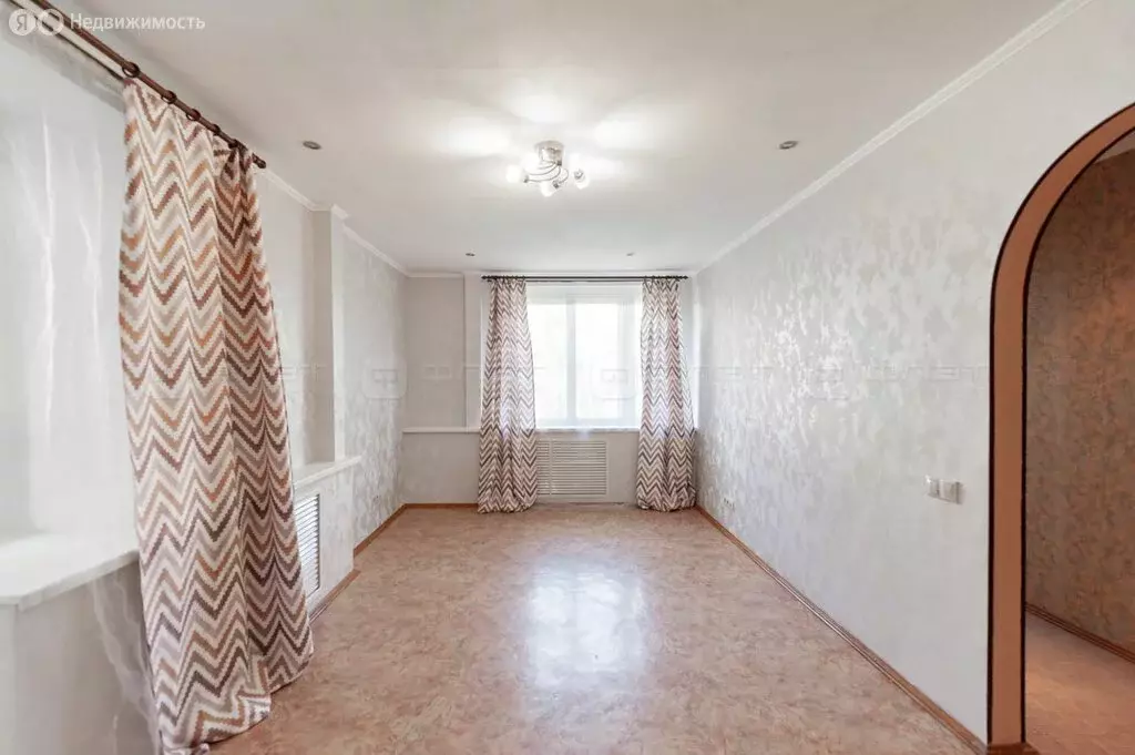 1-комнатная квартира: Казань, улица Юлиуса Фучика, 68 (33 м) - Фото 0