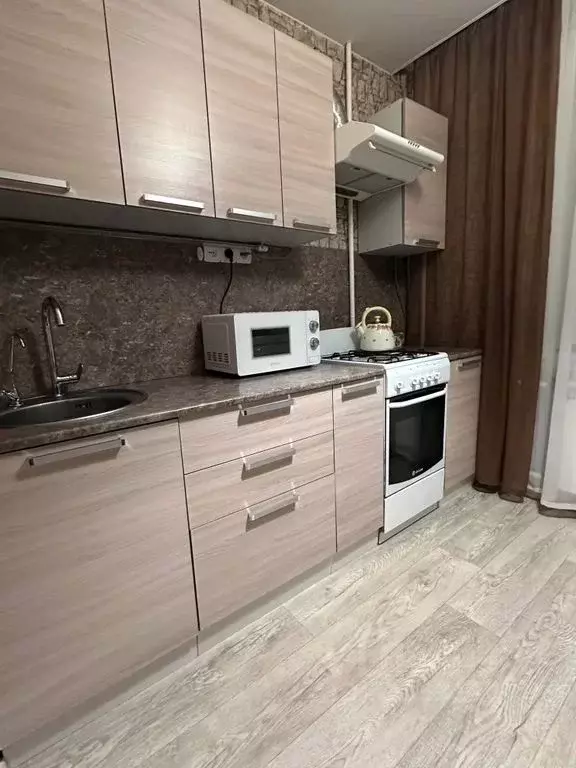 1-к кв. Псковская область, Псков Рижский просп., 95 (32.0 м) - Фото 1