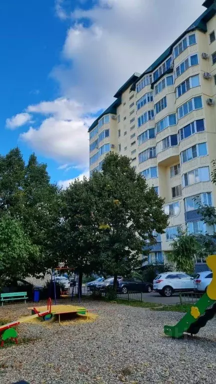 3-к кв. Ставропольский край, Ставрополь пер. Макарова, 8/1 (91.4 м) - Фото 1