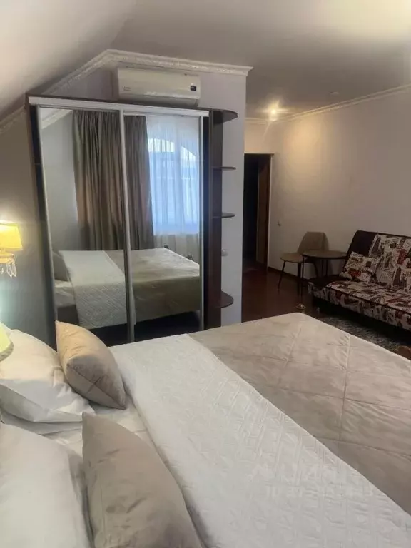 Комната Краснодарский край, Краснодар ул. Имени В.Н. Мачуги, 114 (17.0 ... - Фото 1