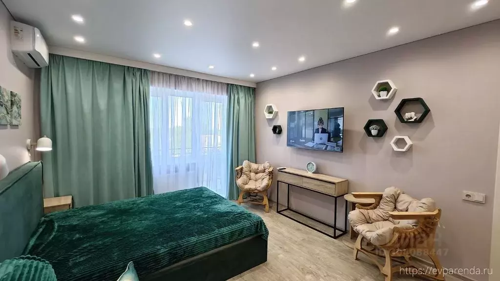 1-к кв. Крым, Евпатория ул. Кирова, 13А (56.0 м) - Фото 0