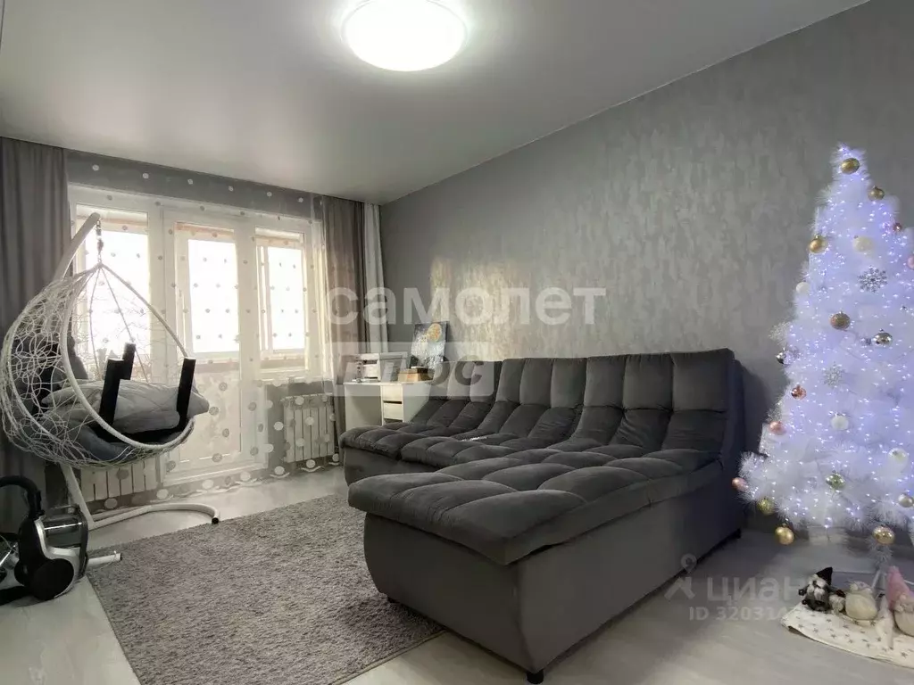 2-к кв. Челябинская область, Миасс ул. Академика Павлова, 37 (52.0 м) - Фото 1