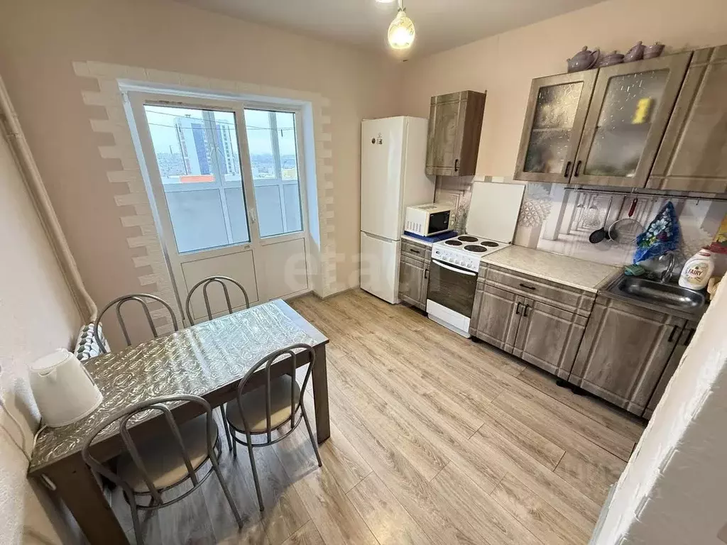 3-к кв. Воронежская область, Новоусманский район, пос. Отрадное ул. ... - Фото 1