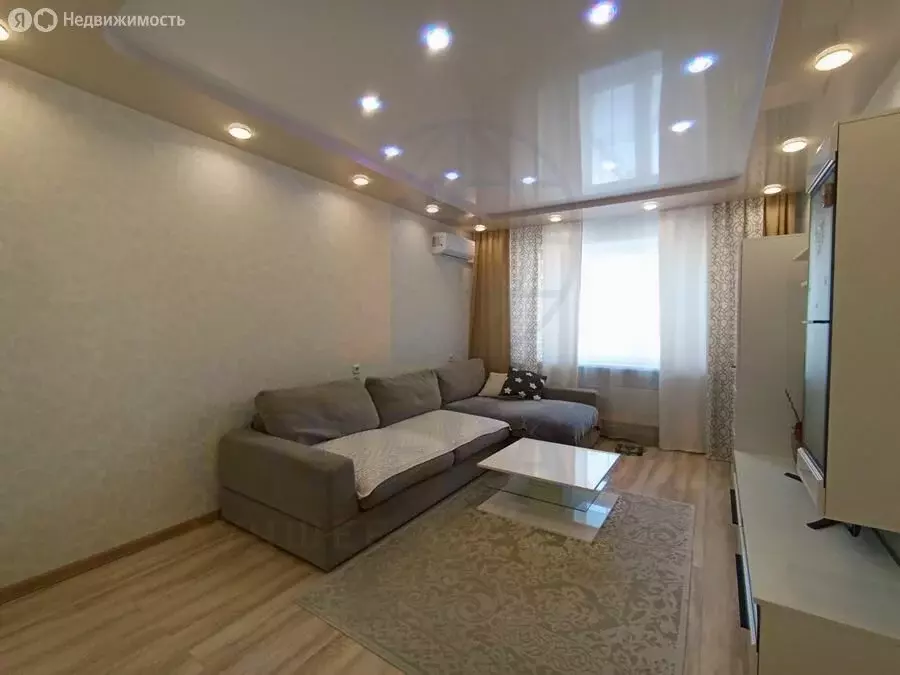 3-комнатная квартира: Новосибирск, улица Титова, 266 (73 м) - Фото 1