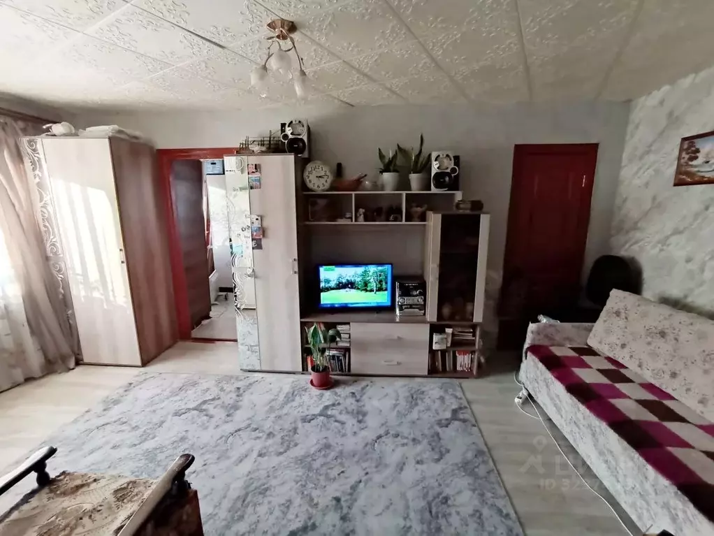 2-к кв. Волгоградская область, Волгоград ул. 64-й Армии, 4 (41.7 м) - Фото 1