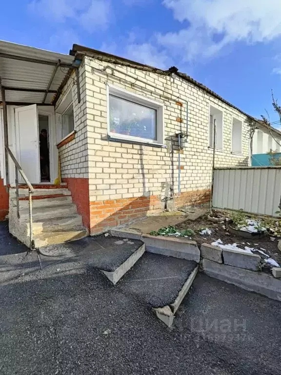 Дом в Белгородская область, Белгород ул. Черняховского, 35 (53 м) - Фото 0