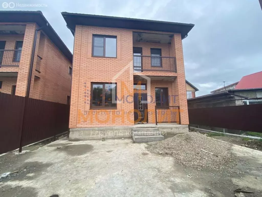 Дом в Горячий Ключ, улица Закруткина (140 м) - Фото 1