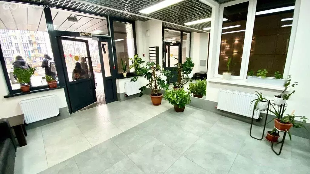 2-комнатная квартира: Ростов-на-Дону, Стабильная улица, 3с3 (42 м) - Фото 1