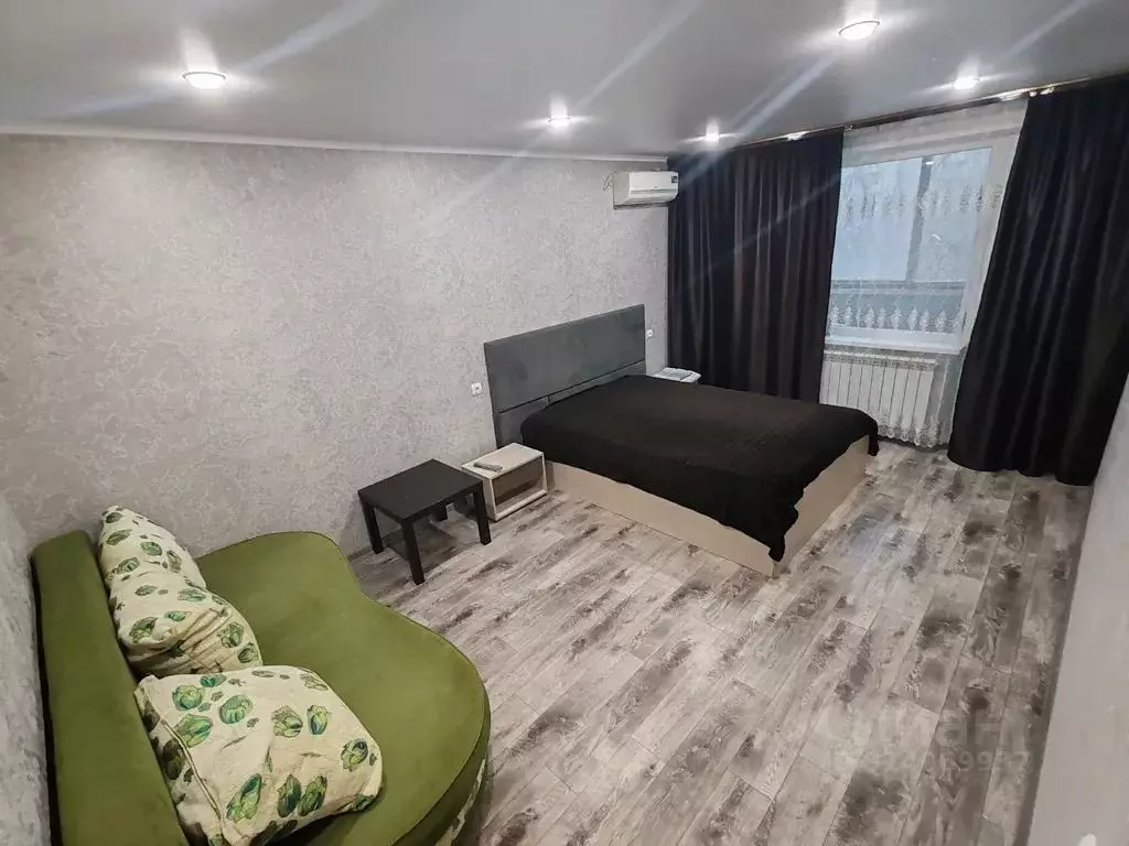 2-к кв. Астраханская область, Астрахань Студенческая ул., 4 (55.0 м) - Фото 0