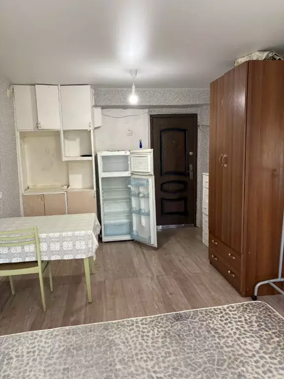 Комната Новосибирская область, Новосибирск ул. Челюскинцев, 44 (17.4 ... - Фото 1