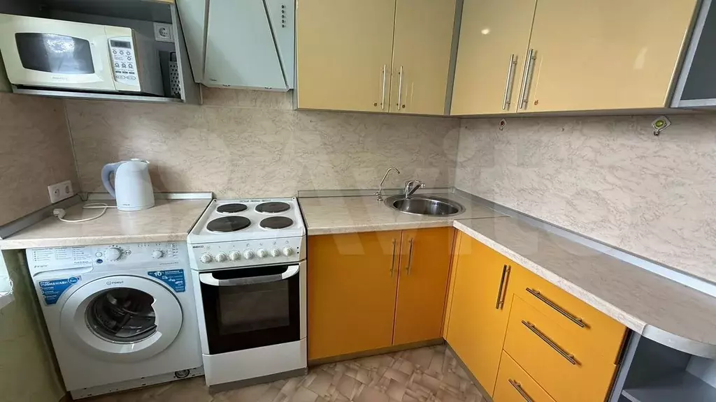 2-к. квартира, 45 м, 6/9 эт. - Фото 1