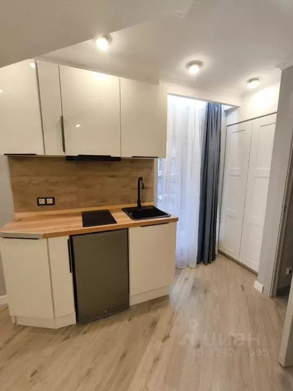 Студия Санкт-Петербург Ораниенбаумская ул., 22-24 (18.0 м) - Фото 1