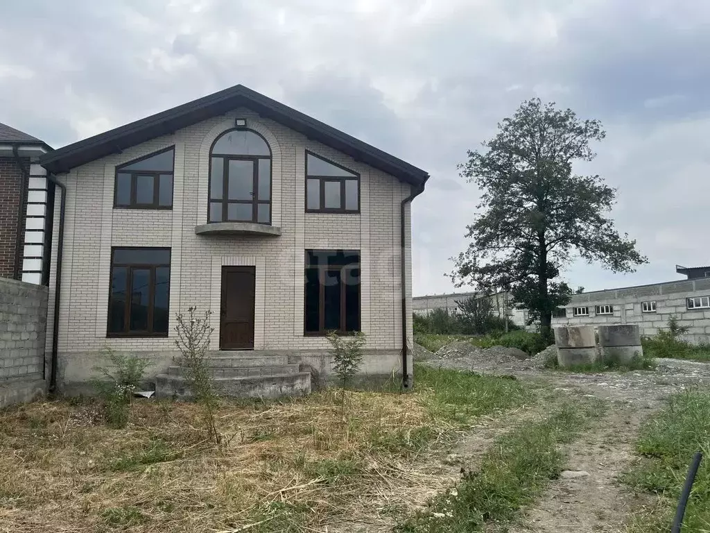 Дом в Северная Осетия, Владикавказ Гизельское ш., 20Н (182 м) - Фото 1